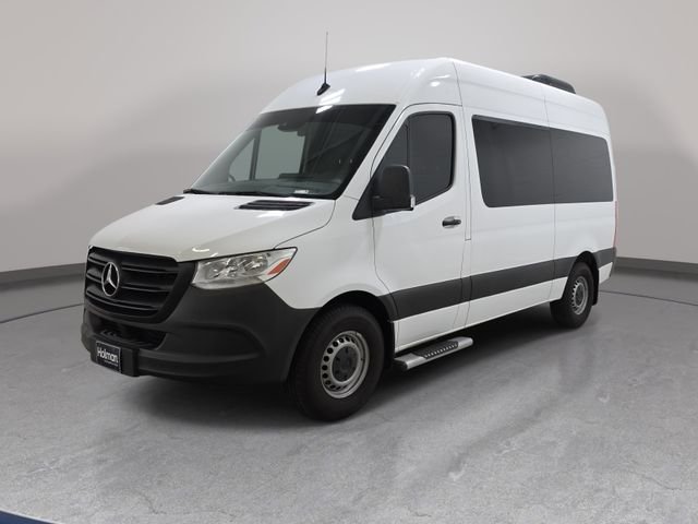2022 Mercedes-Benz Sprinter 2500 Passenger 144 WB