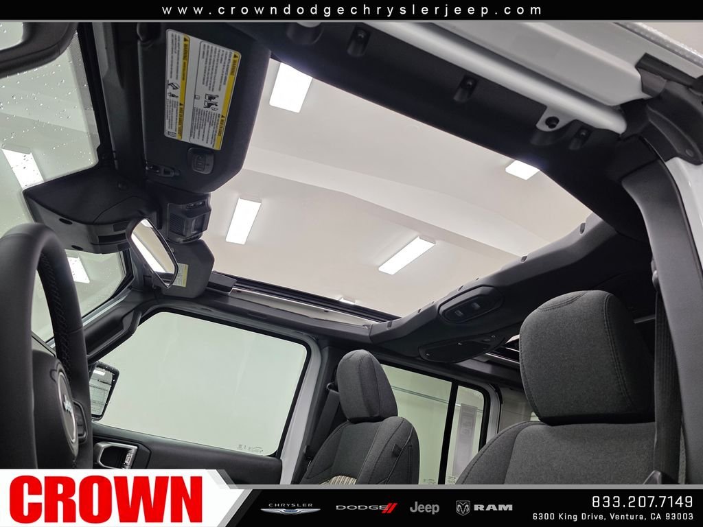 New 2026 Granite Crystal Metallic Clear-Coat Exterior Paint Jeep 85th Anniversary Edition image 25