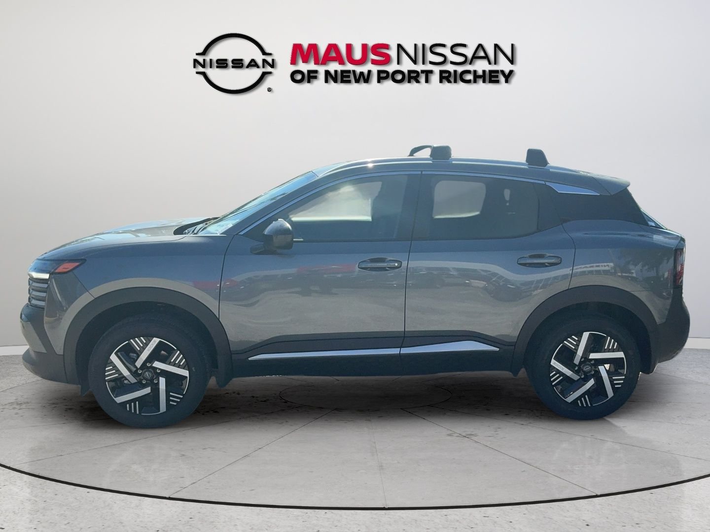 New 2027 Gray Nissan  image 6