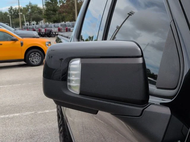 Used 2024 Black Chevrolet High Country image 12