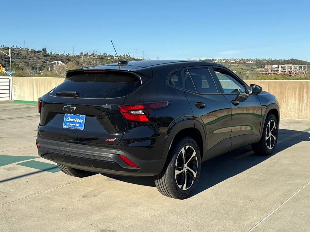 2026 Chevrolet Trax RS - Photo 9