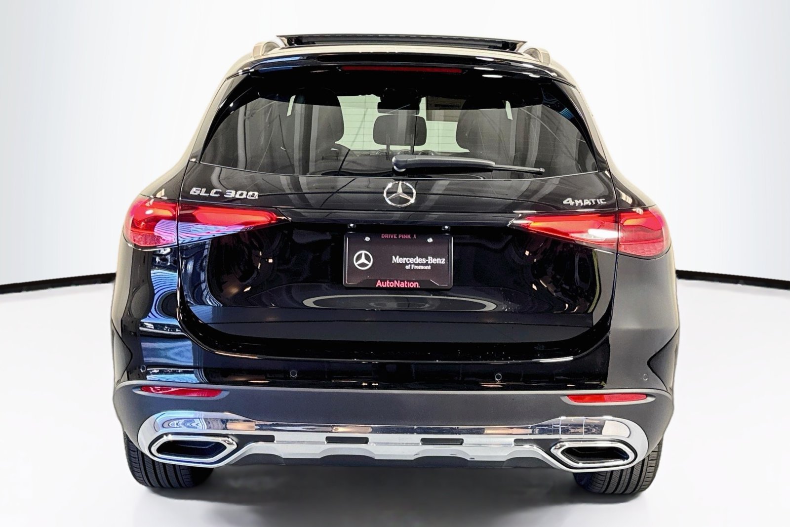New 2026 Black Mercedes-Benz GLC 300 image 6