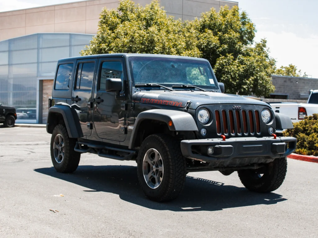 Used 2017 Gray Jeep Unlimited Rubicon image 3