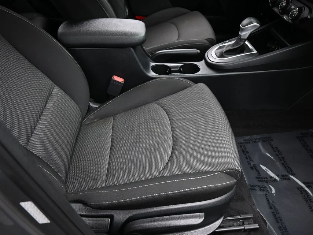 Used 2022 Steel Gray Kia LXS image 35