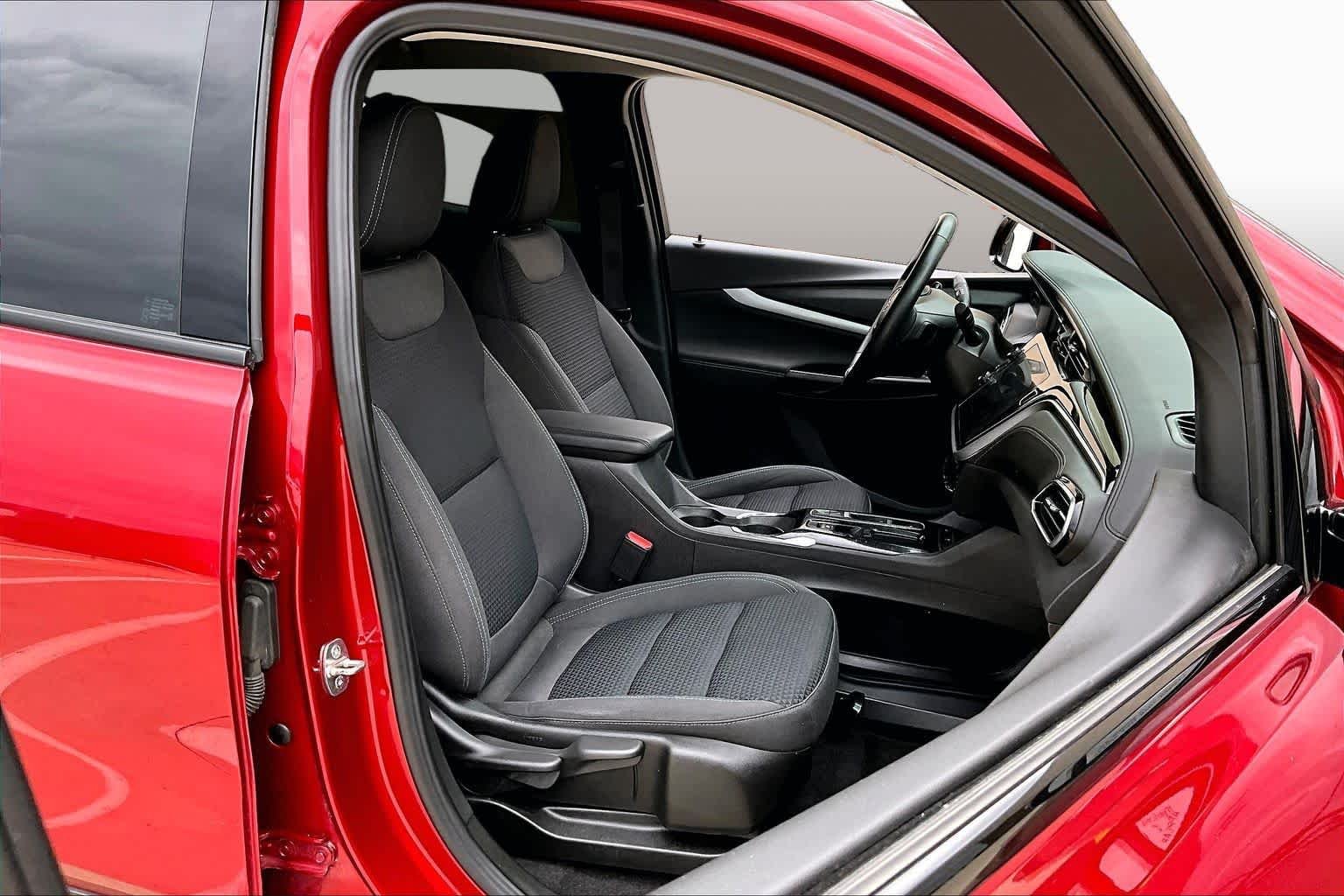 Pre-Owned 2022 Chevrolet Bolt EUV LT