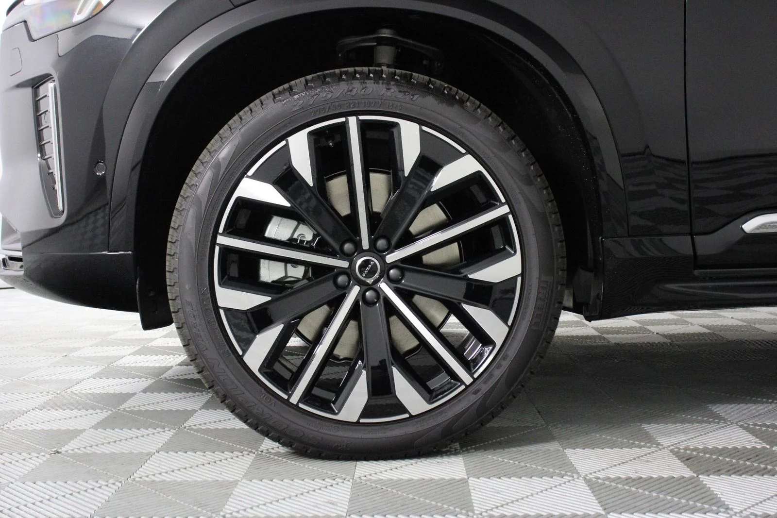 New 2026 Black Volvo T8 Plus image 13
