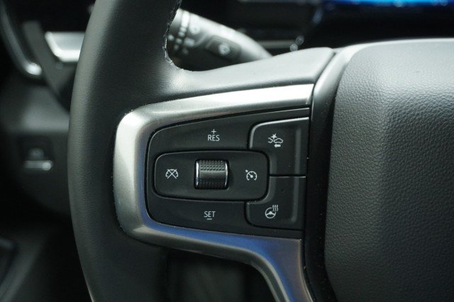Used 2026 Sterling Gray Metallic Chevrolet LT image 27