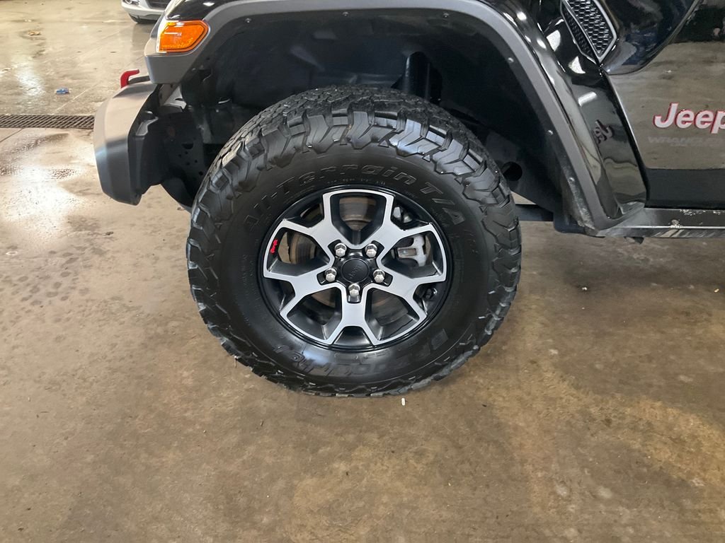 Used 2021 Black Jeep Unlimited Rubicon image 11