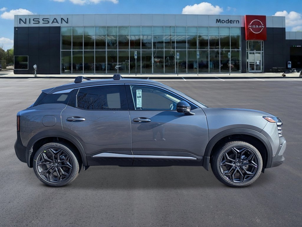 New 2026 Gun Metallic Nissan SR image 5
