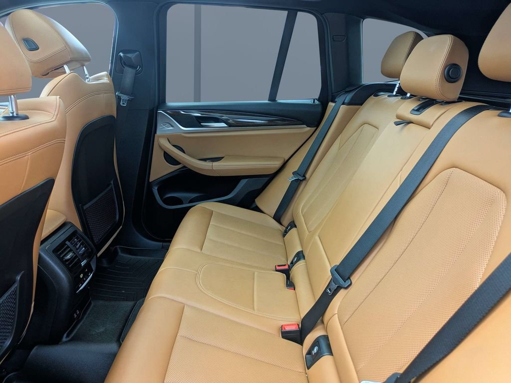 Used 2022 Black BMW sDrive30i image 14