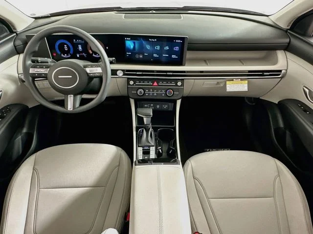 New 2026 Hyundai TUCSON SE