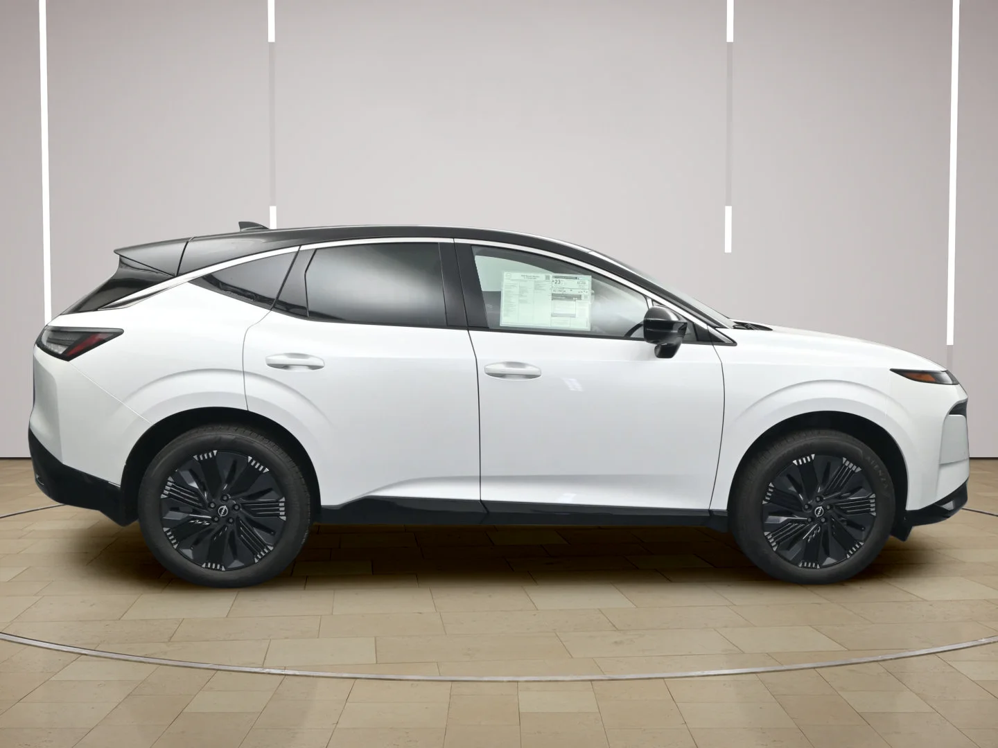 New 2026 Everest White Pearl TriCoat / Super Black Two-tone Nissan Platinum image 8