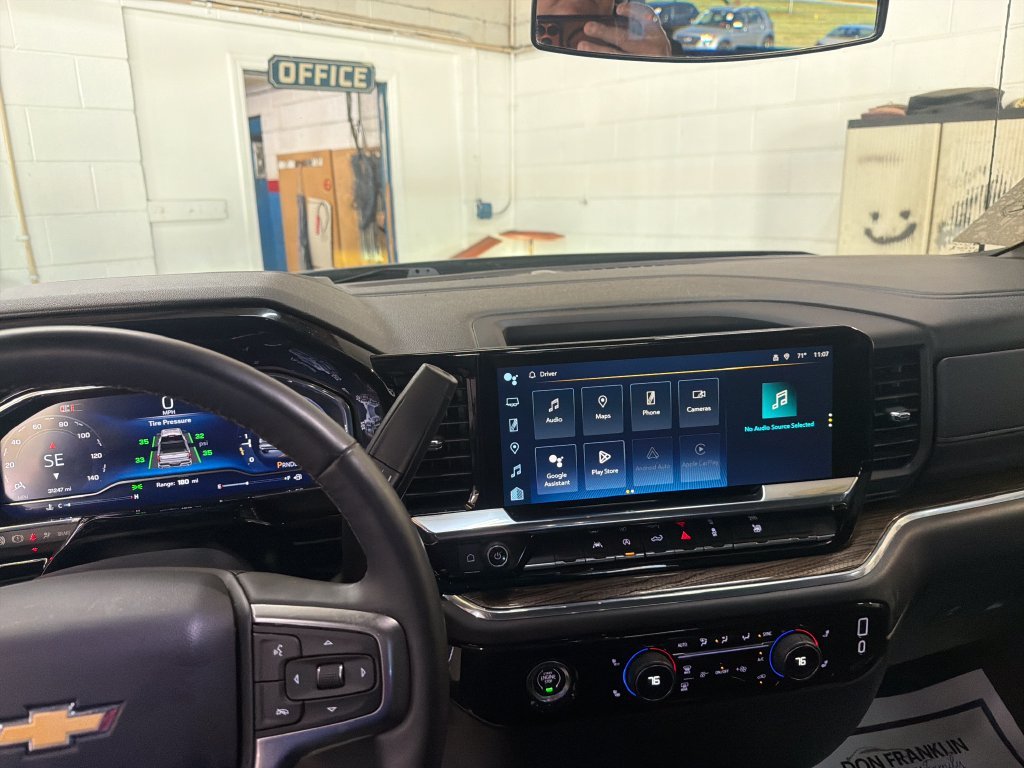 Used 2024 Gray Chevrolet LT image 21