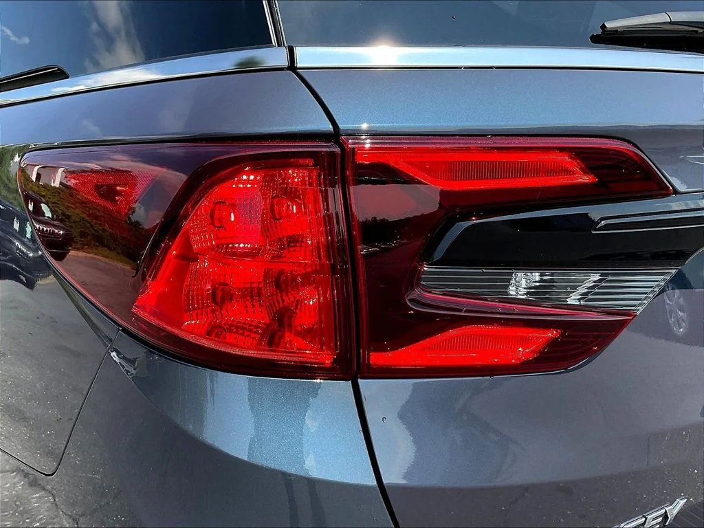 New 2026 Smoke Blue Pearl Honda EX-L image 26