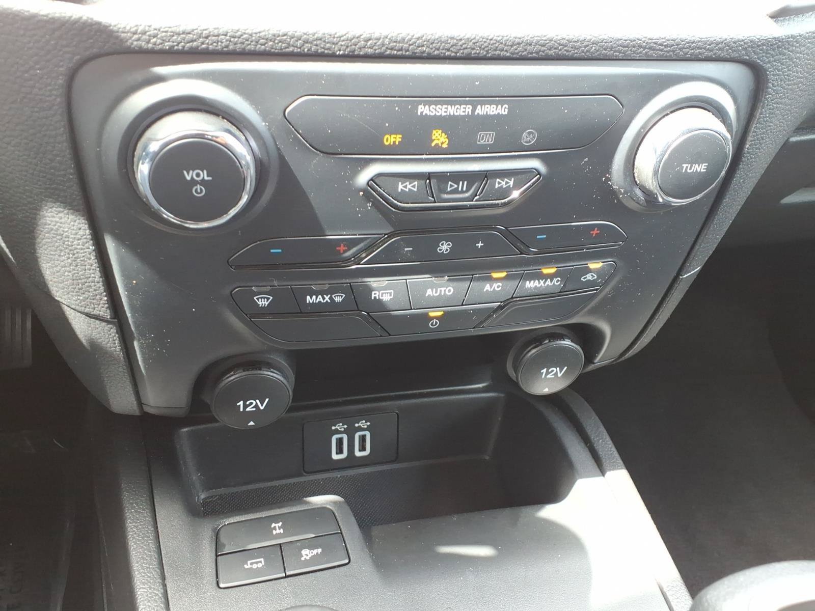 Used 2023 Blue Ford LARIAT image 24