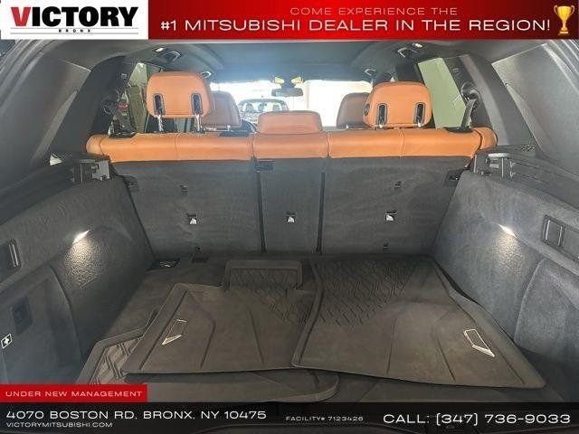 Used 2021 Black BMW M50i image 25
