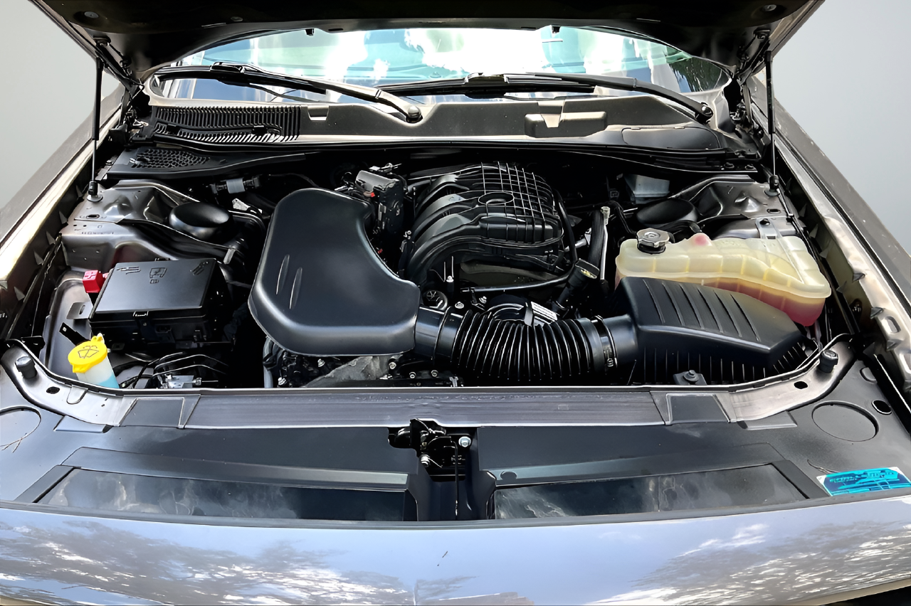 Used 2023 Gray Dodge SXT image 24