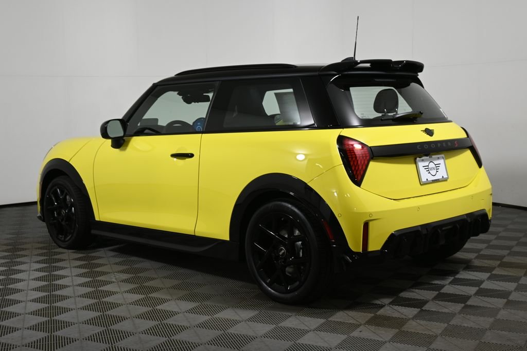 New 2026 Yellow MINI Iconic image 5