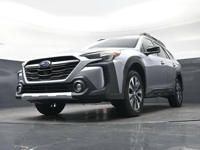 Used 2024 Ice Silver Metallic Subaru Limited image 41