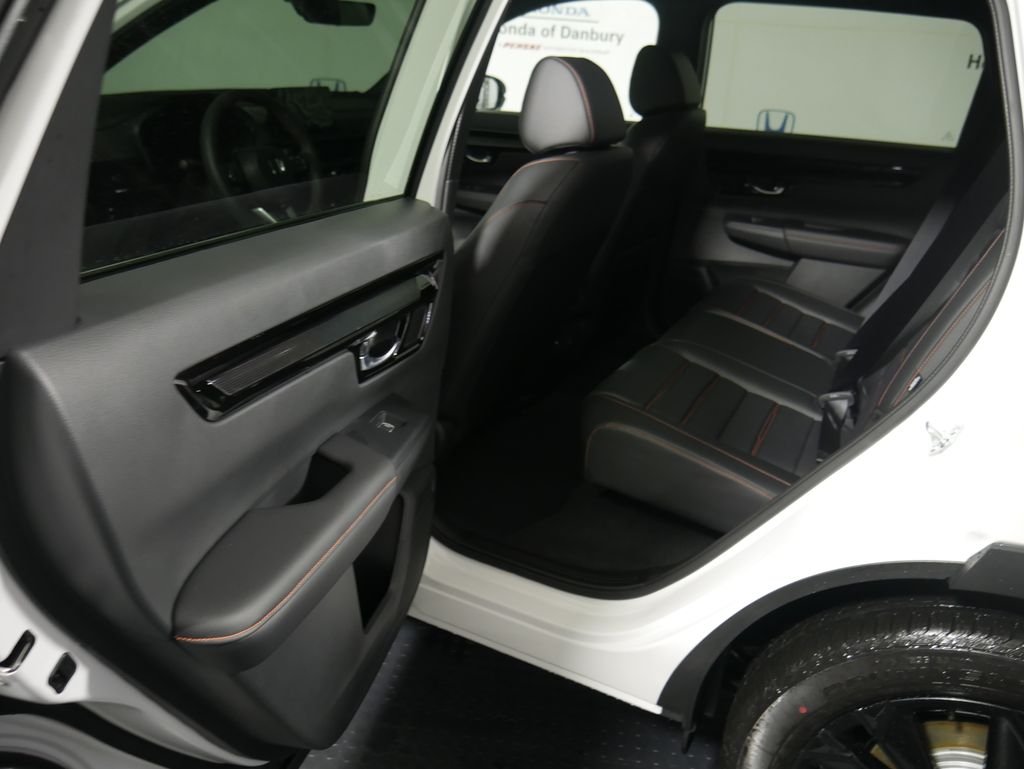 New 2026 Platinum White Pearl Honda AWD Sport Touring Hybrid image 15