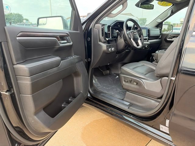 2024 GMC Sierra 1500 SLT - Photo 12