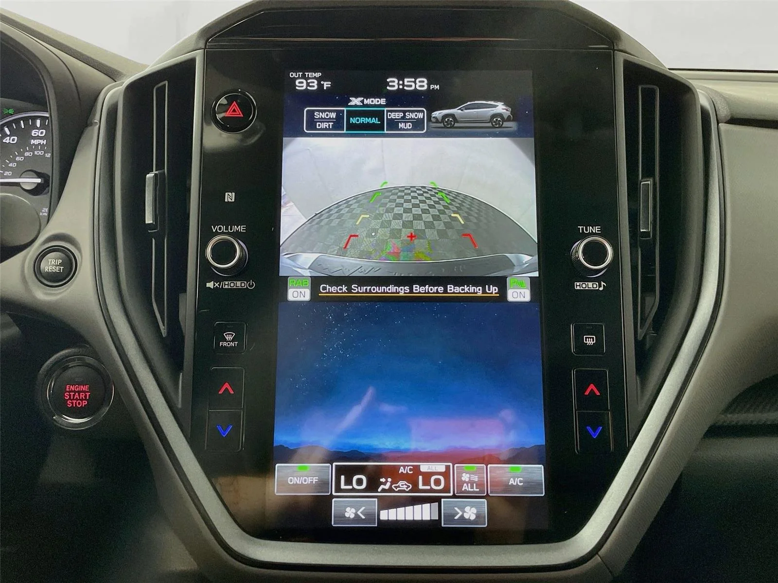 Used 2025 Ice Silver Metallic Subaru Limited image 16