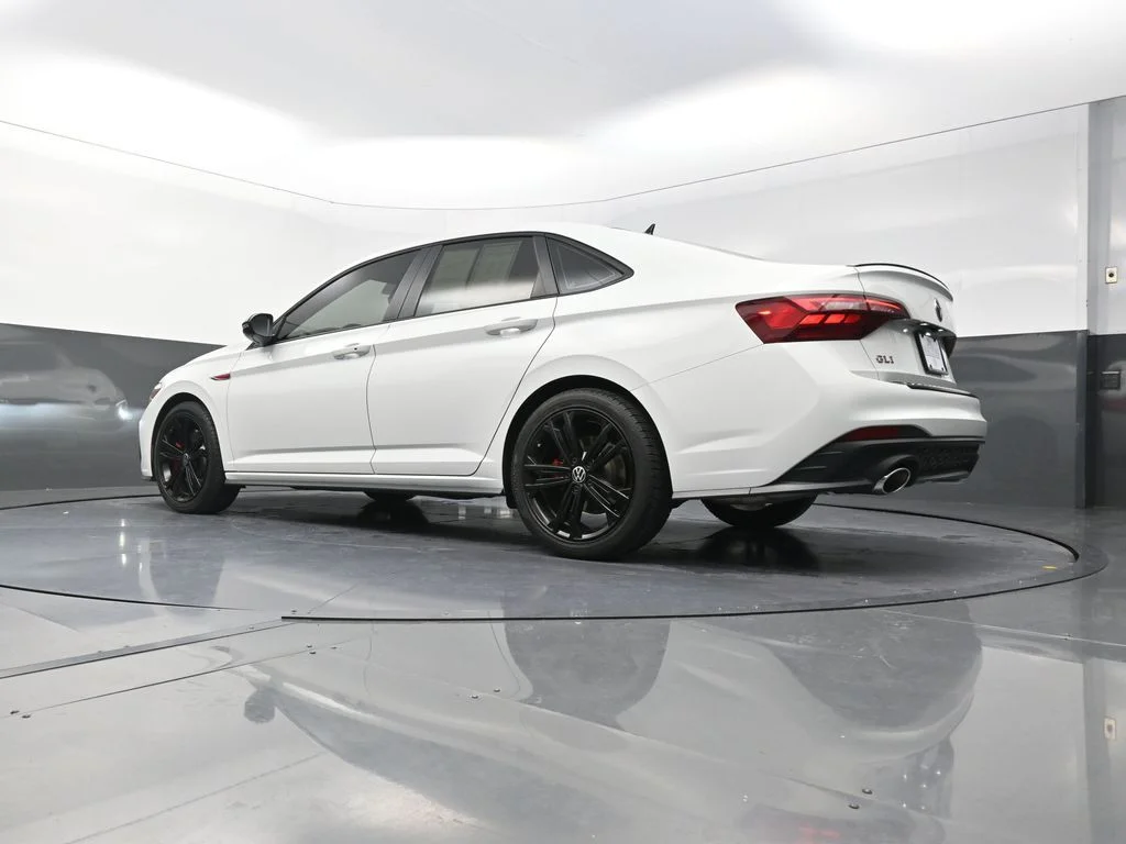 Used 2022  Volkswagen 2.0T Autobahn image 28