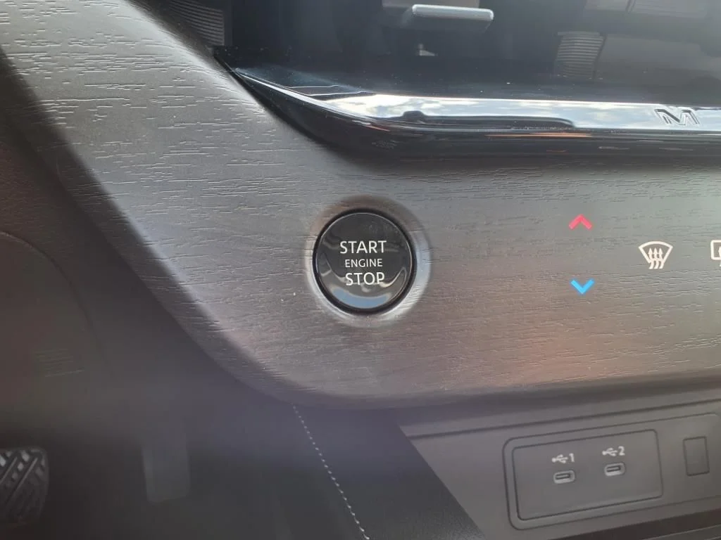 2025 Nissan Murano SL - Photo 9