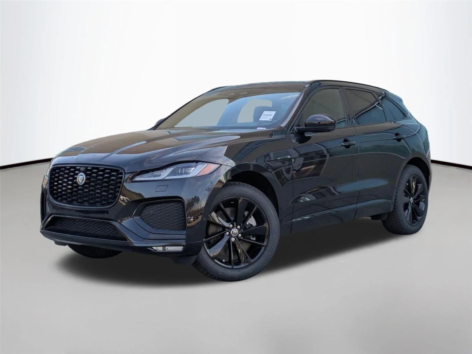 2026 Jaguar F-PACE P250 R-Dynamic S's photo