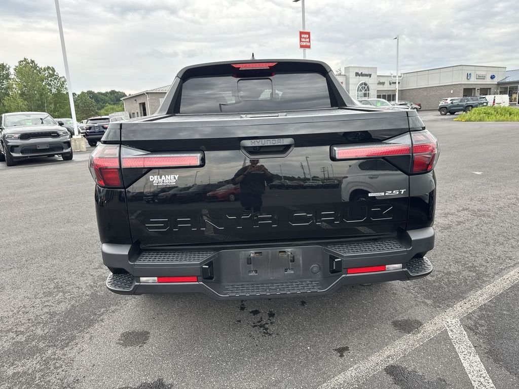 Certified Used 2022 Black Hyundai SEL Premium image 7