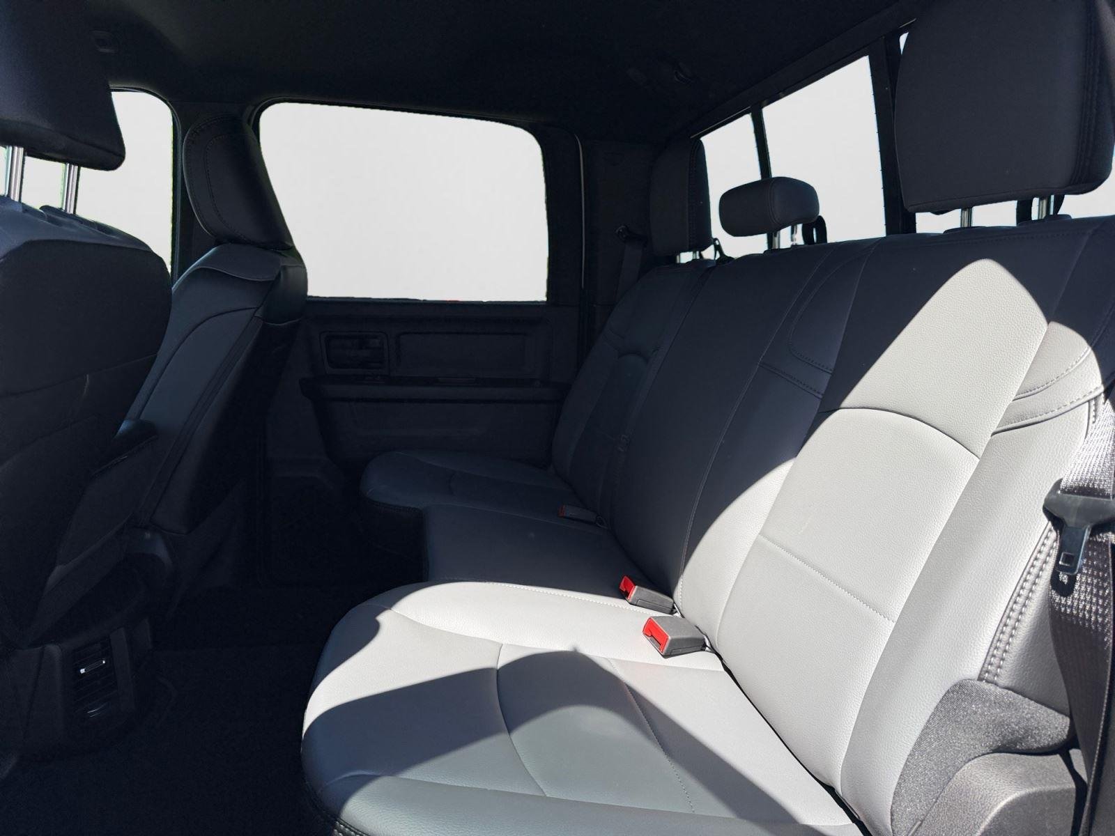2026 RAM 2500 Tradesman - Photo 16