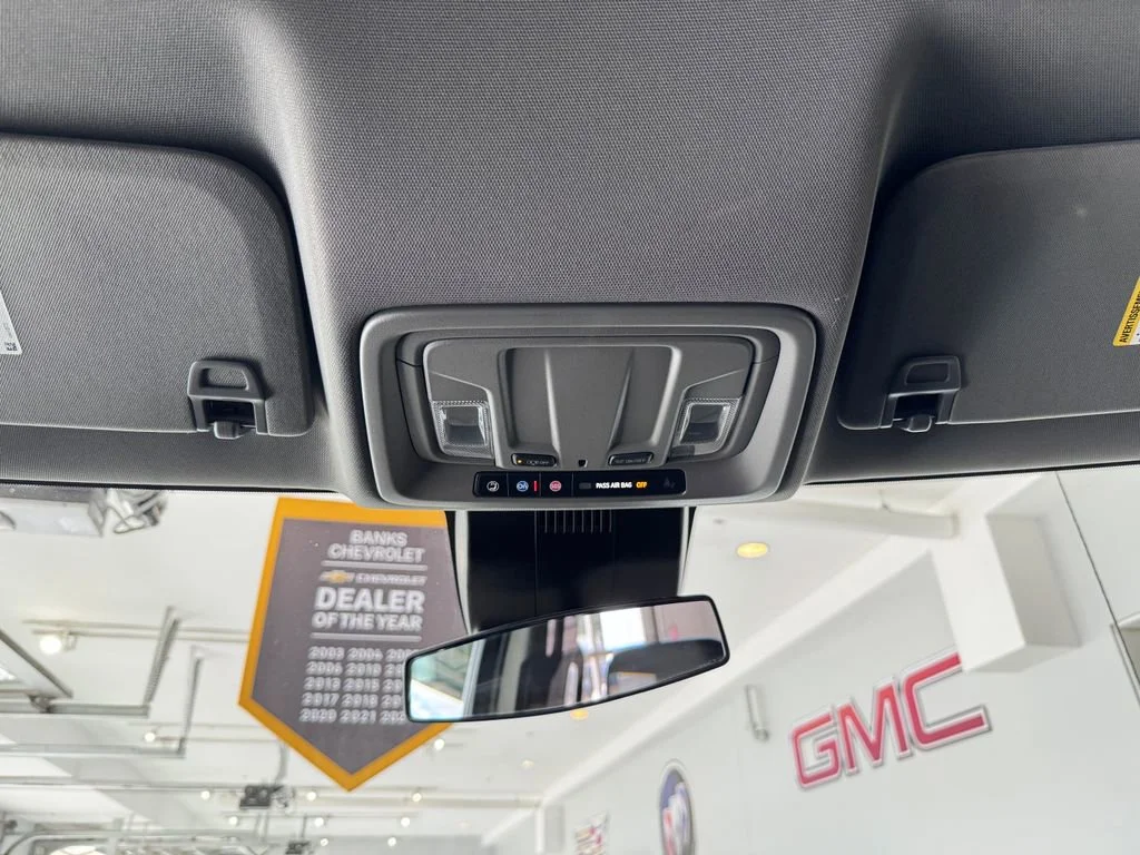 2023 Chevrolet Silverado 1500 Custom - Photo 24
