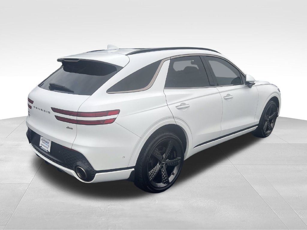 Used 2023 White Genesis 2.5T image 5