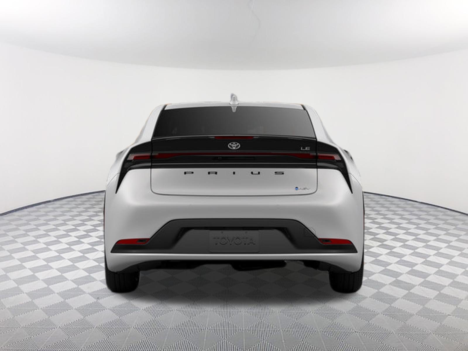 New 2027 Cutting Edge Toyota LE image 8
