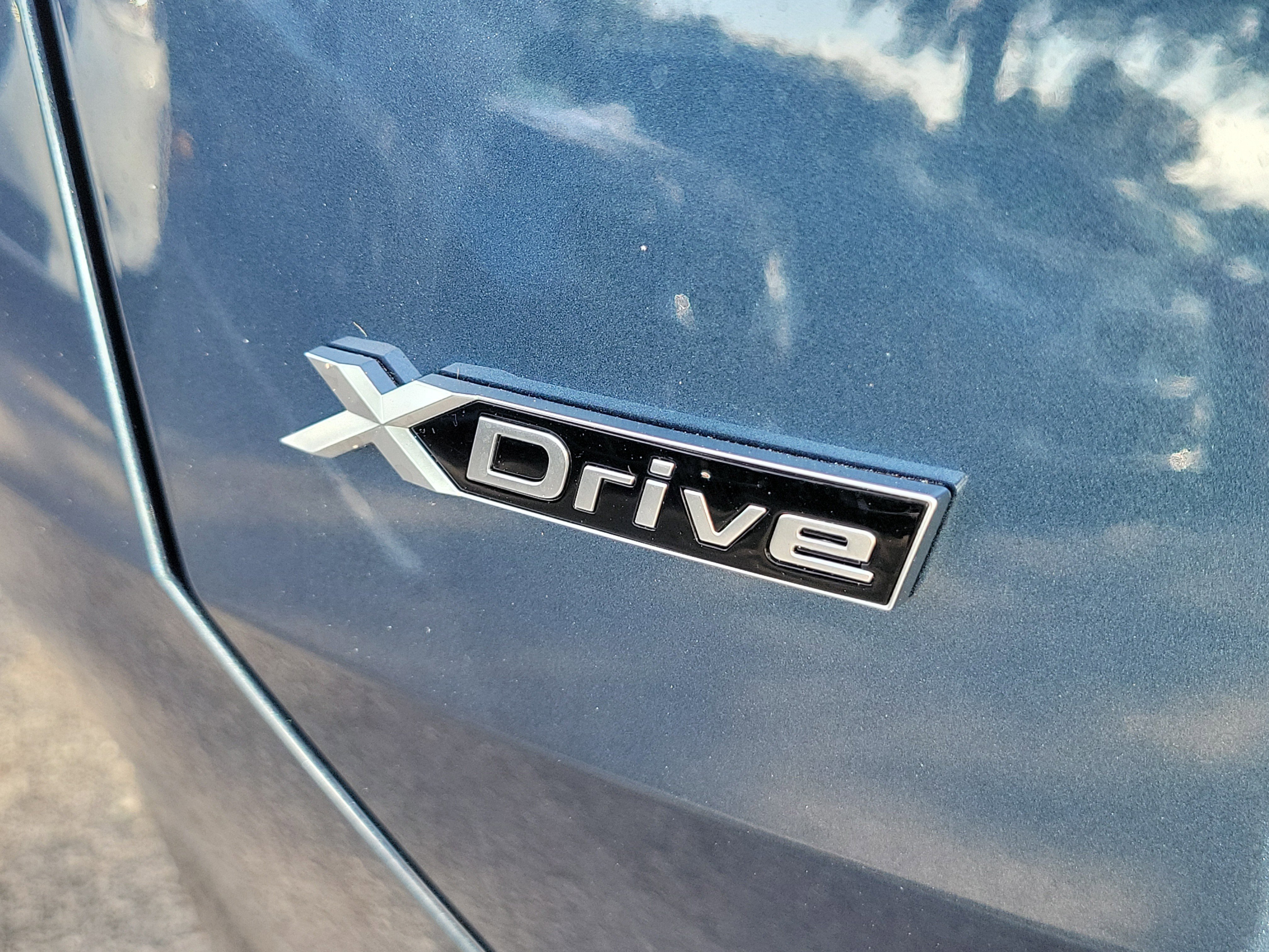 New 2026 Arctic Race Blue Metallic BMW 30 xDrive image 6