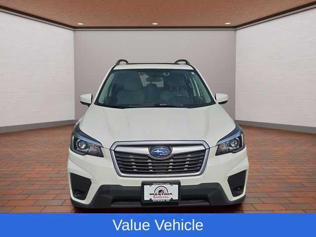 Used 2020 Crystal White Pearl Subaru Premium image 30