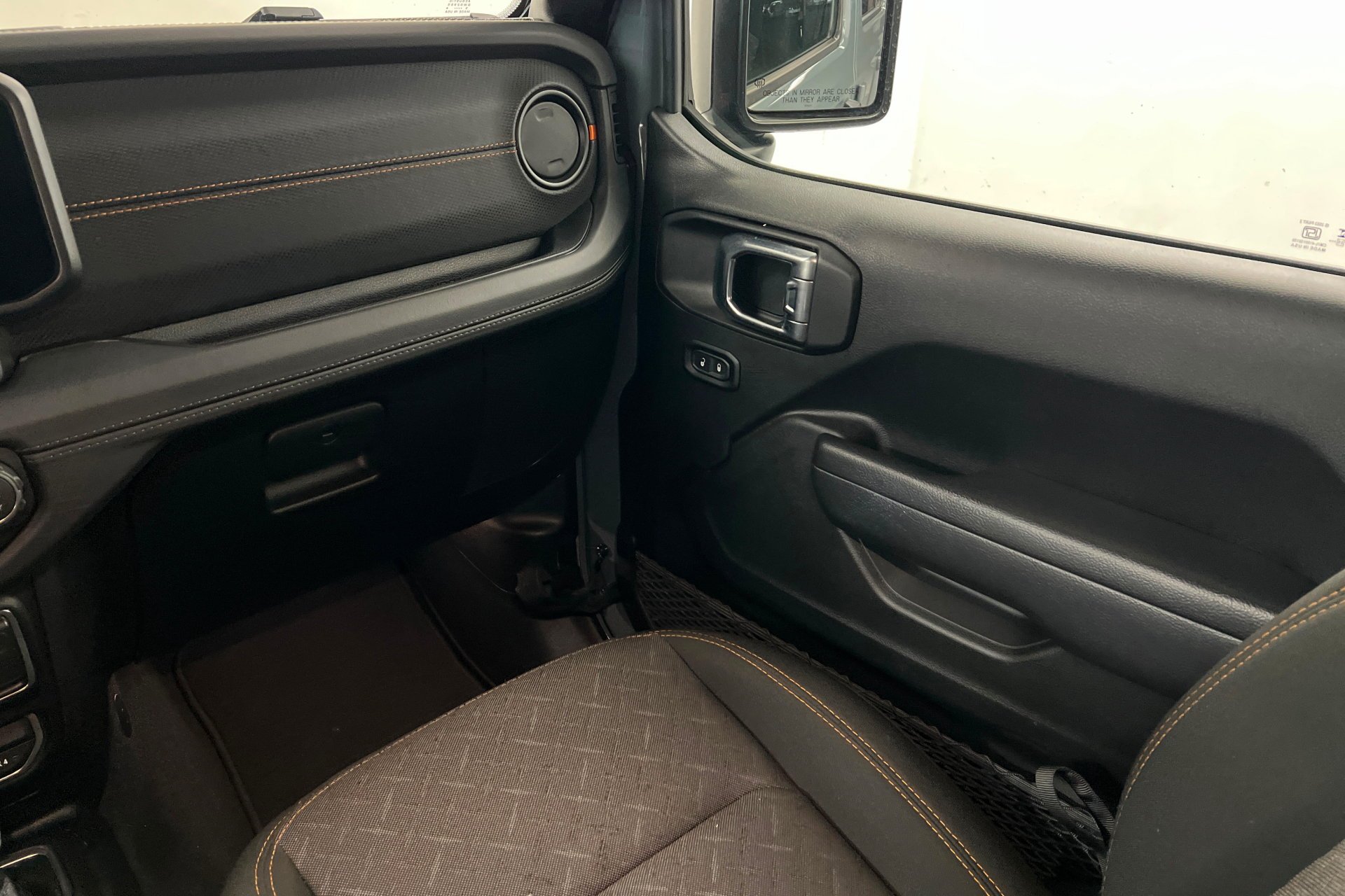 Certified Used 2026 Anvil Clearcoat Jeep Mojave image 11