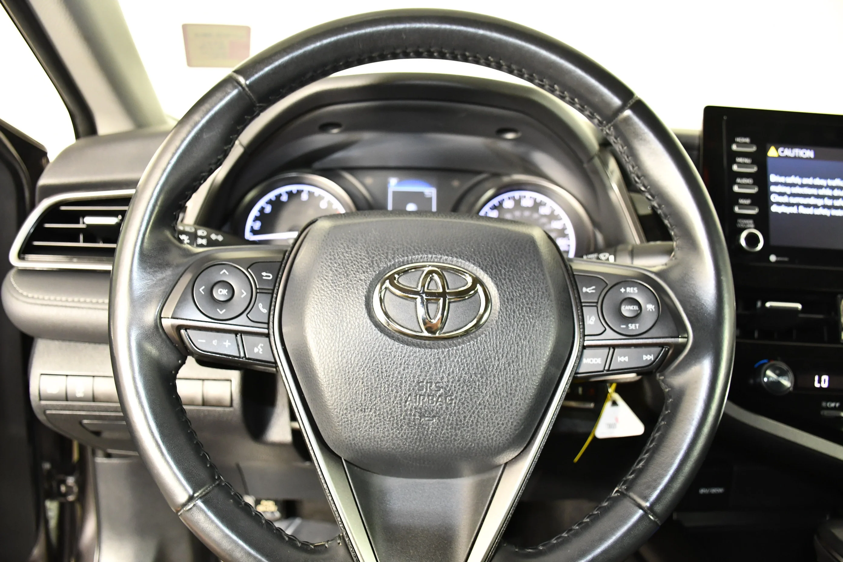 Used 2021 Predawn Gray Mica Toyota SE image 19