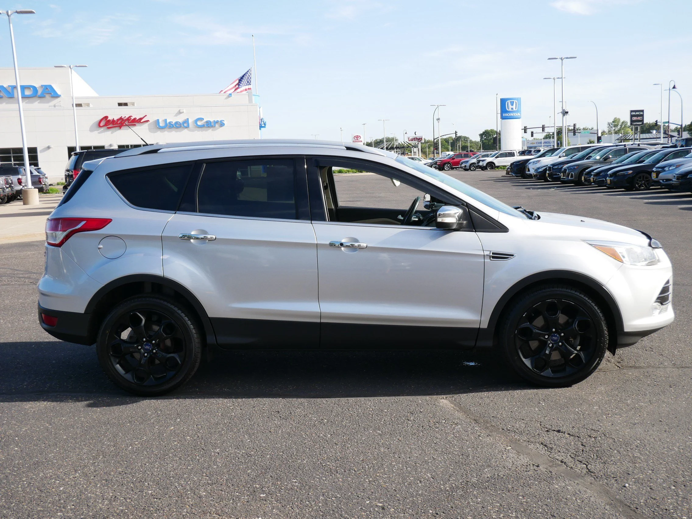 Used 2016 Ingot Silver Ford Titanium image 8