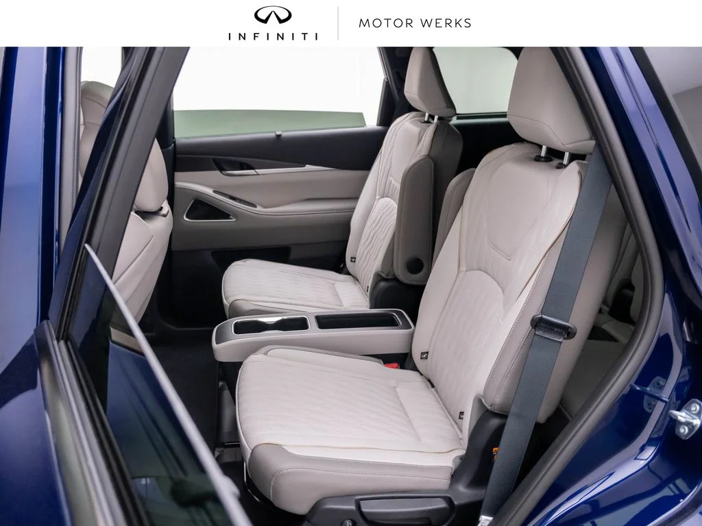 New 2027 Blue INFINITI Autograph image 16