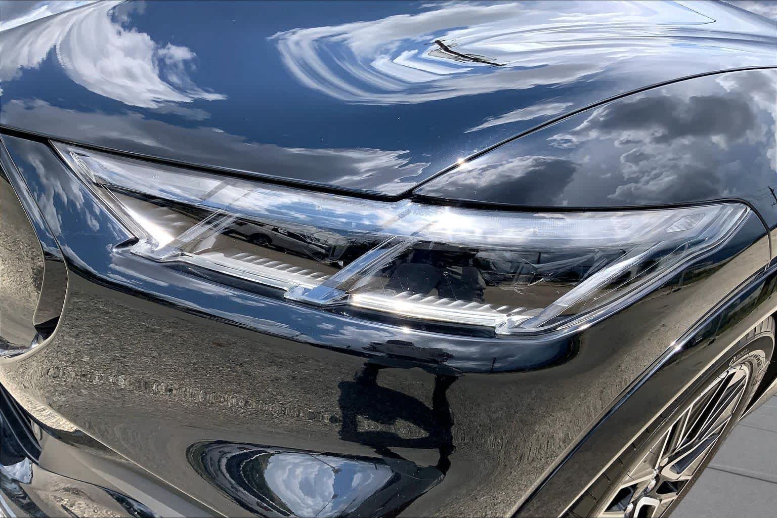 Used 2024 Shadow Black Ford Premium image 27