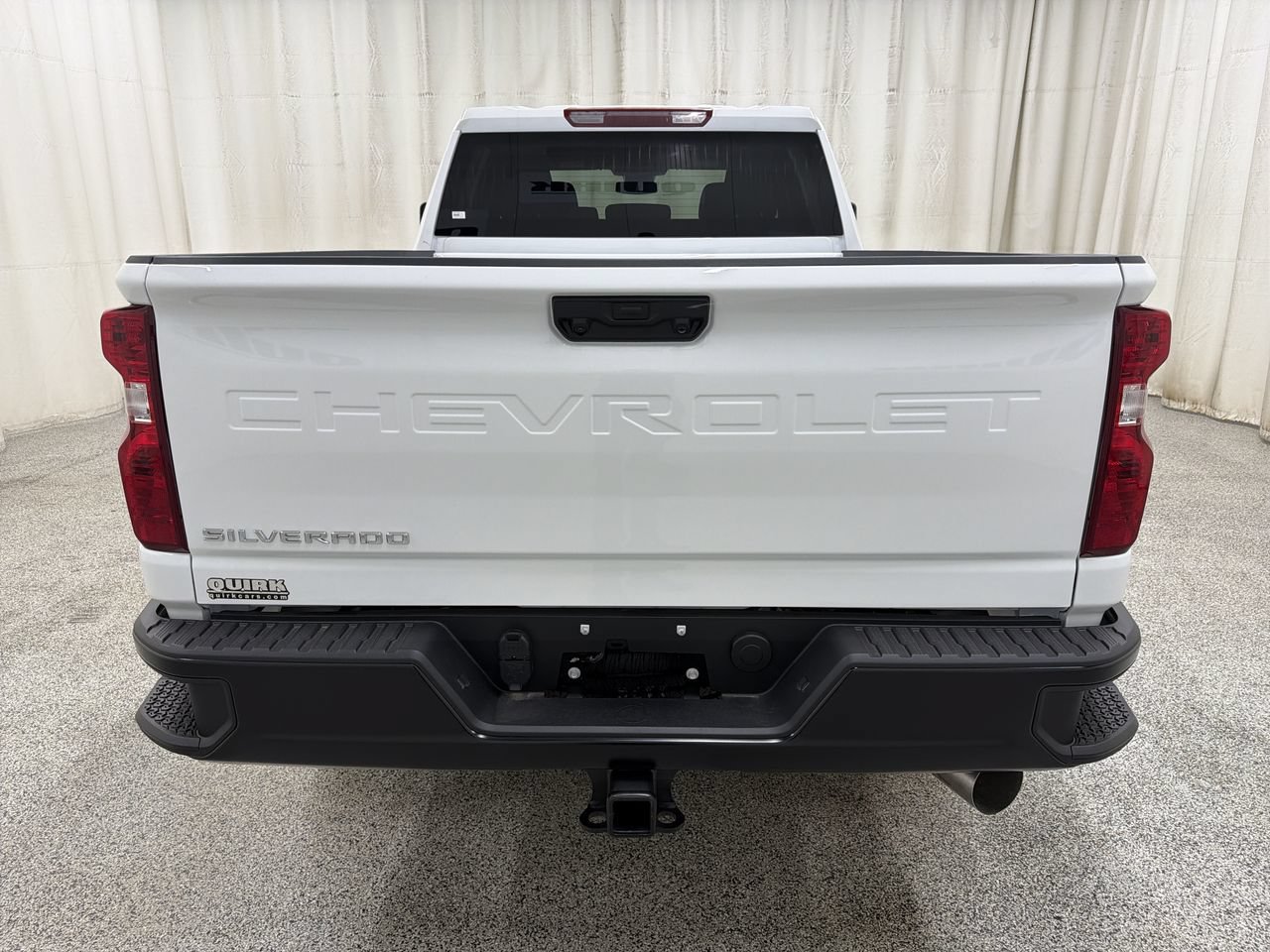 New 2026 Summit White Chevrolet WT image 7