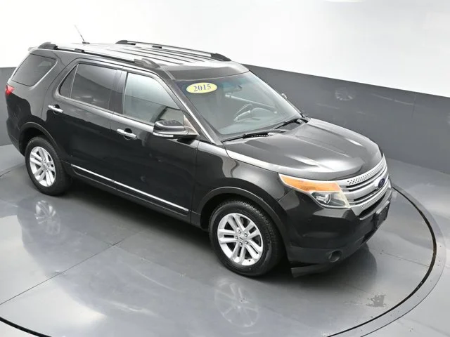 Used 2015 Black Ford XLT image 51