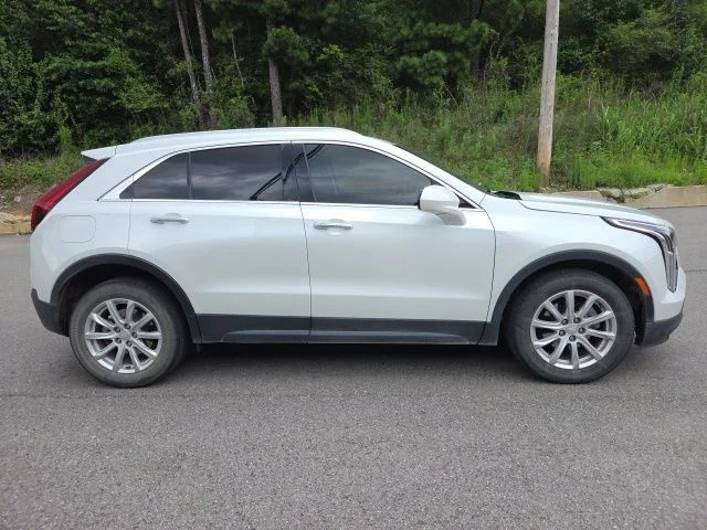 Used 2023 White Cadillac Luxury image 2