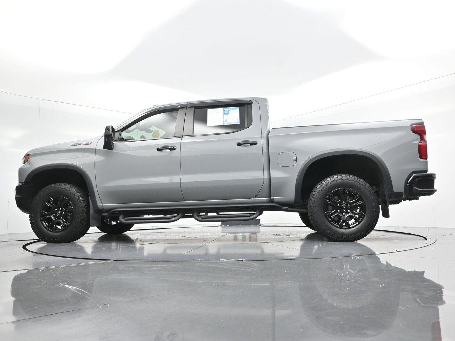 Used 2025 Slate Gray Metallic Chevrolet ZR2 image 50