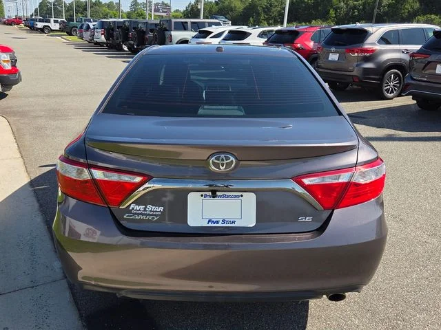Used 2016 Gray Toyota SE image 11