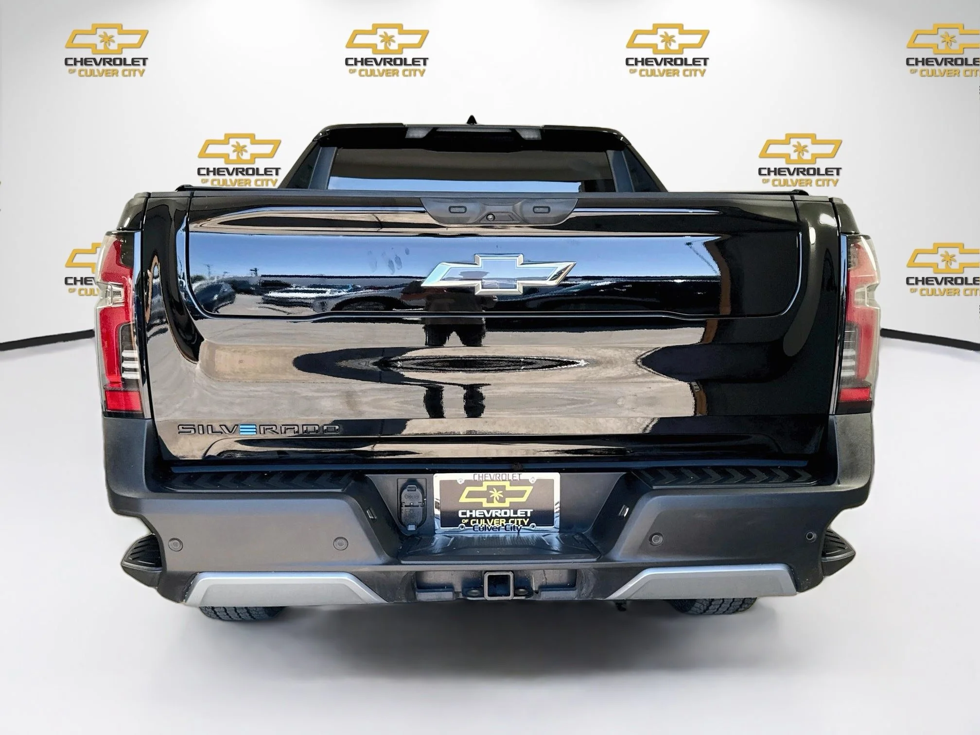 Used 2026 Black Chevrolet Trail Boss - Extended Range image 7