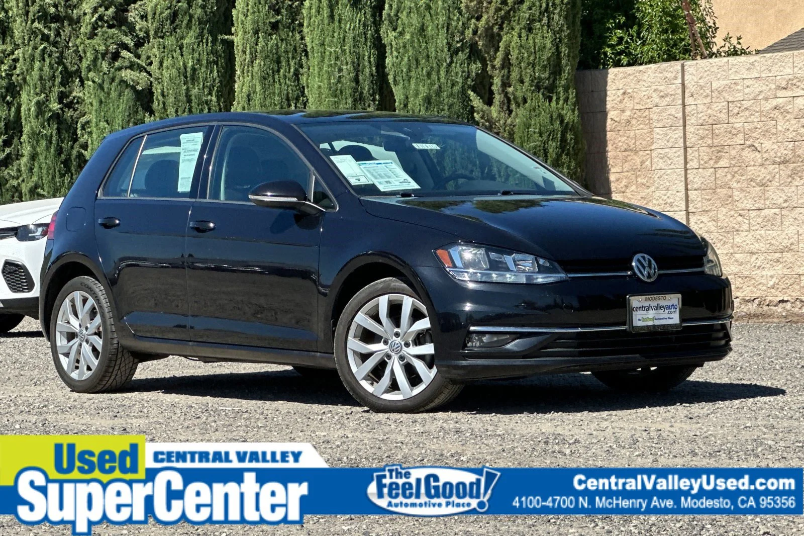 Used 2019 Black Volkswagen  image 1