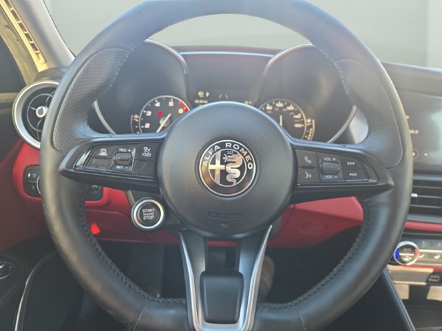 Used 2021 Black Alfa Romeo Sprint image 23