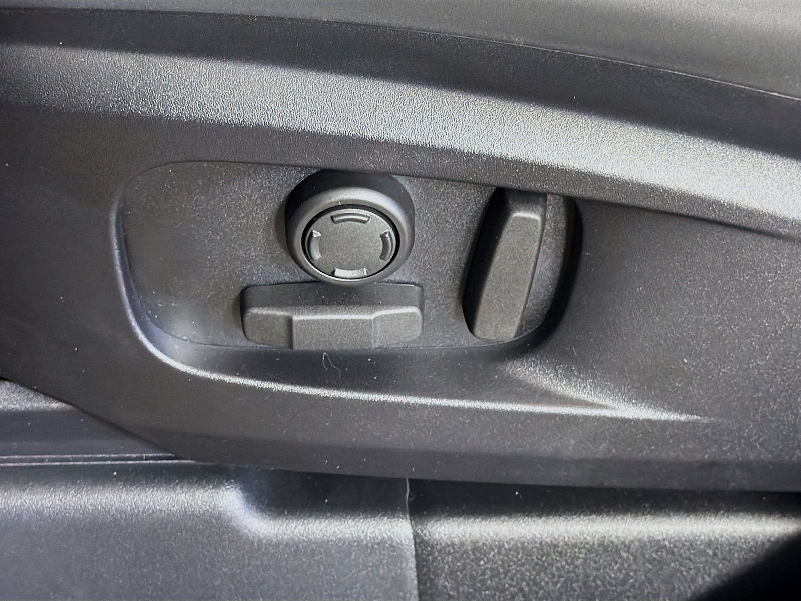 New 2026 Borasco Grey Land Rover X-Dynamic SE image 24